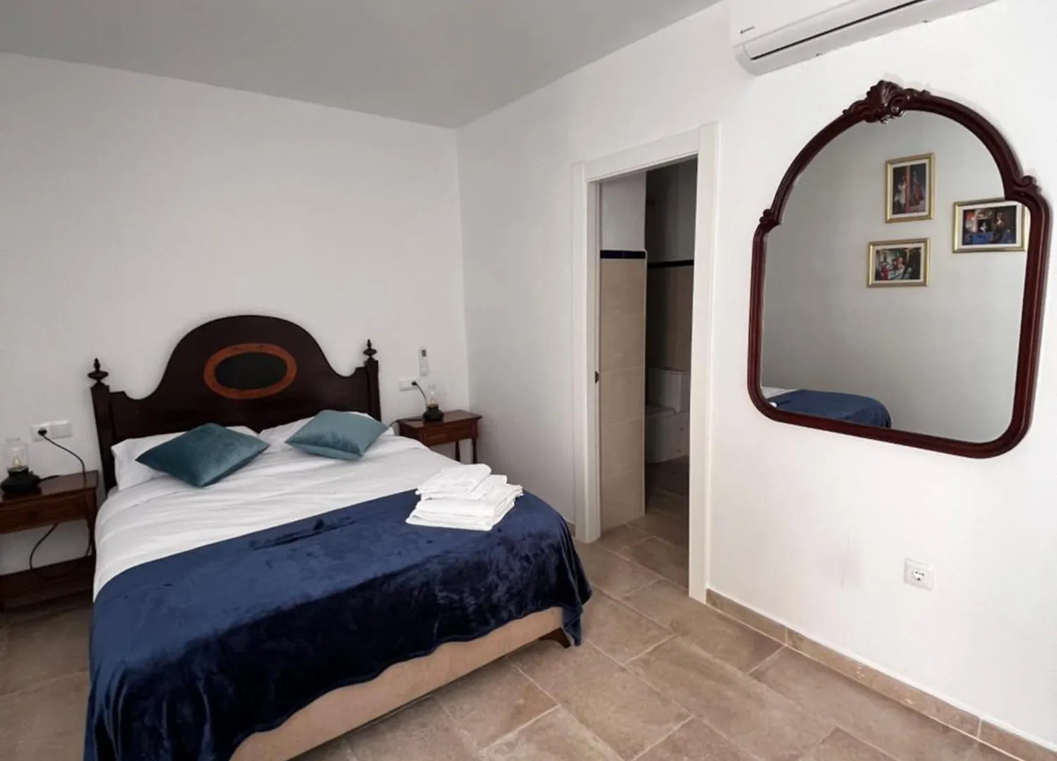 Shanti'S Andalusian Rooms Malaga